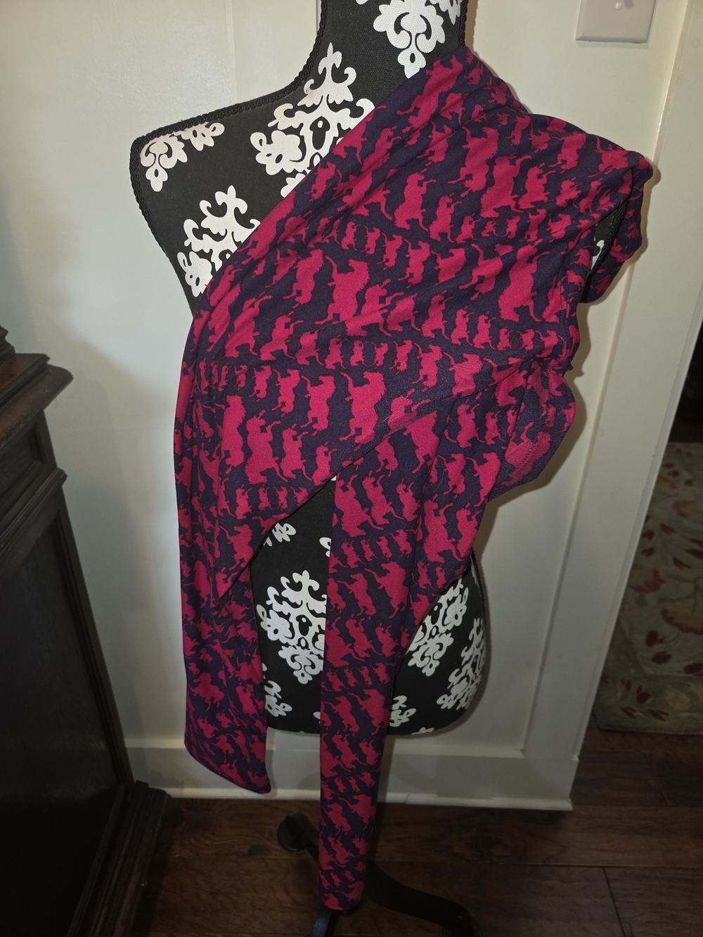 LuLaRoe Purple and Fuchsia Unicorn T/C Leggings
